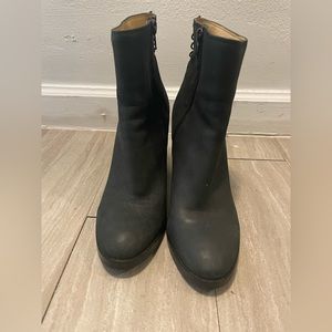 Katy Perry black punk rock style bootie with side zipper